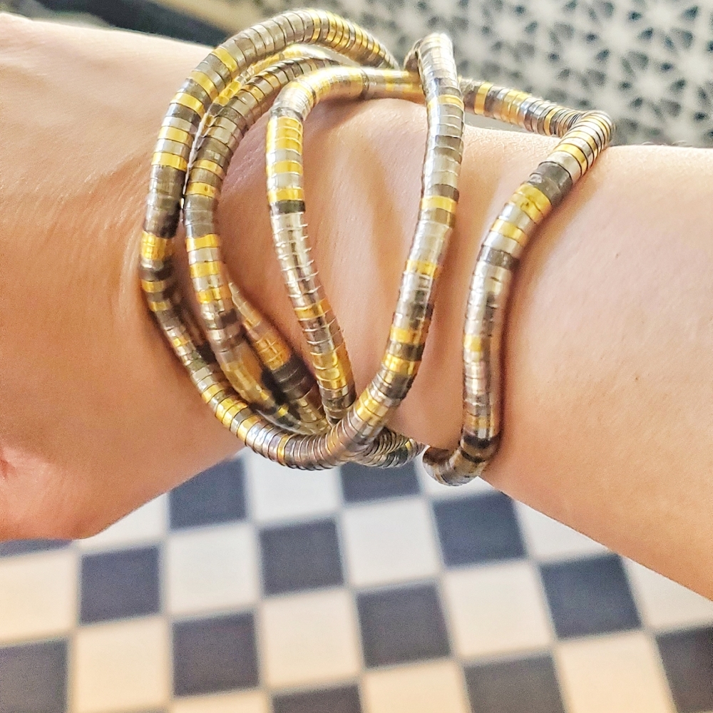 Vintage bendable snake necklace